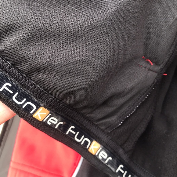 Funkier Nike jacket size small - Picture 6 of 7